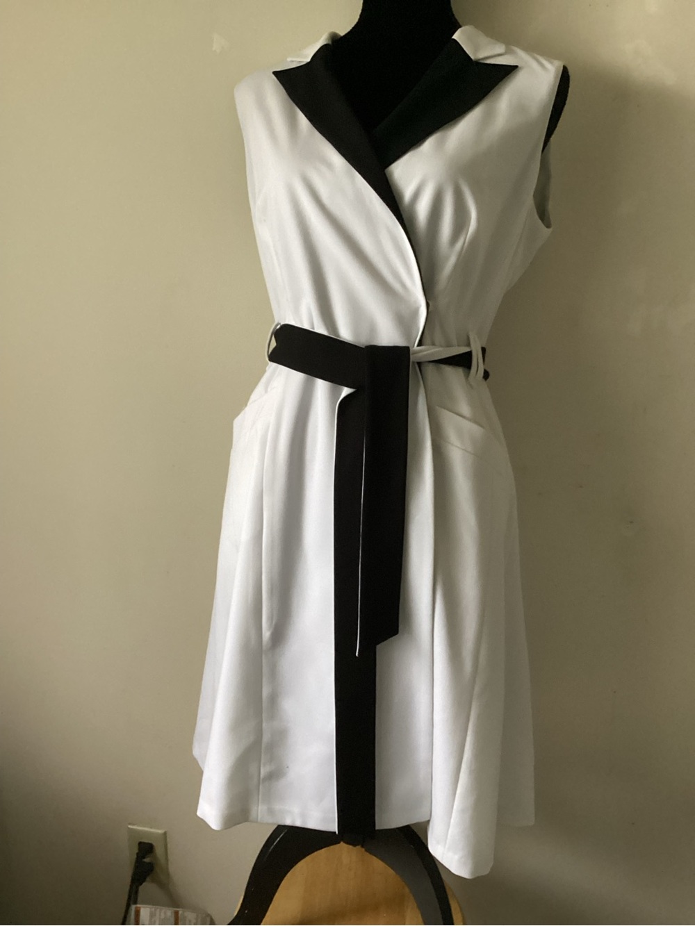 Calvin Klein Sleeveless White and Black Belted wrap Dress